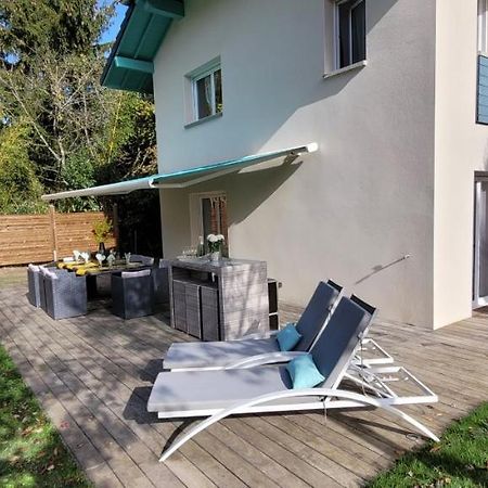 סנט-ז'וריו La Maison Du Port, Une Exclusivite Lla Selections By Location Lac Annecy מראה חיצוני תמונה