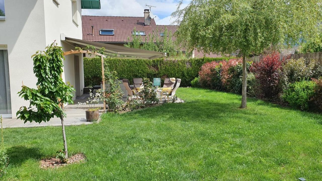 סנט-ז'וריו La Maison Du Port, Une Exclusivite Lla Selections By Location Lac Annecy מראה חיצוני תמונה
