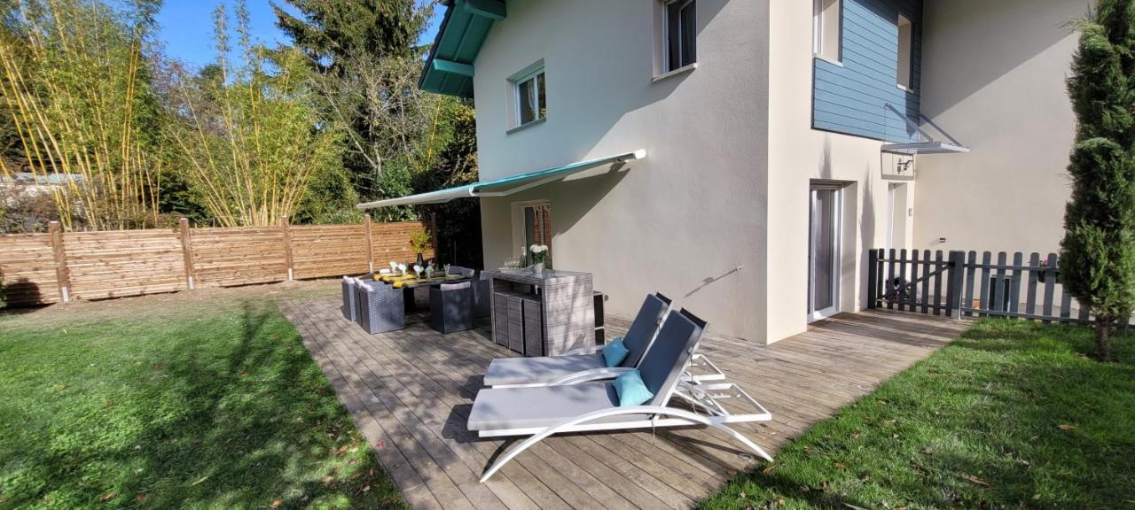 סנט-ז'וריו La Maison Du Port, Une Exclusivite Lla Selections By Location Lac Annecy מראה חיצוני תמונה
