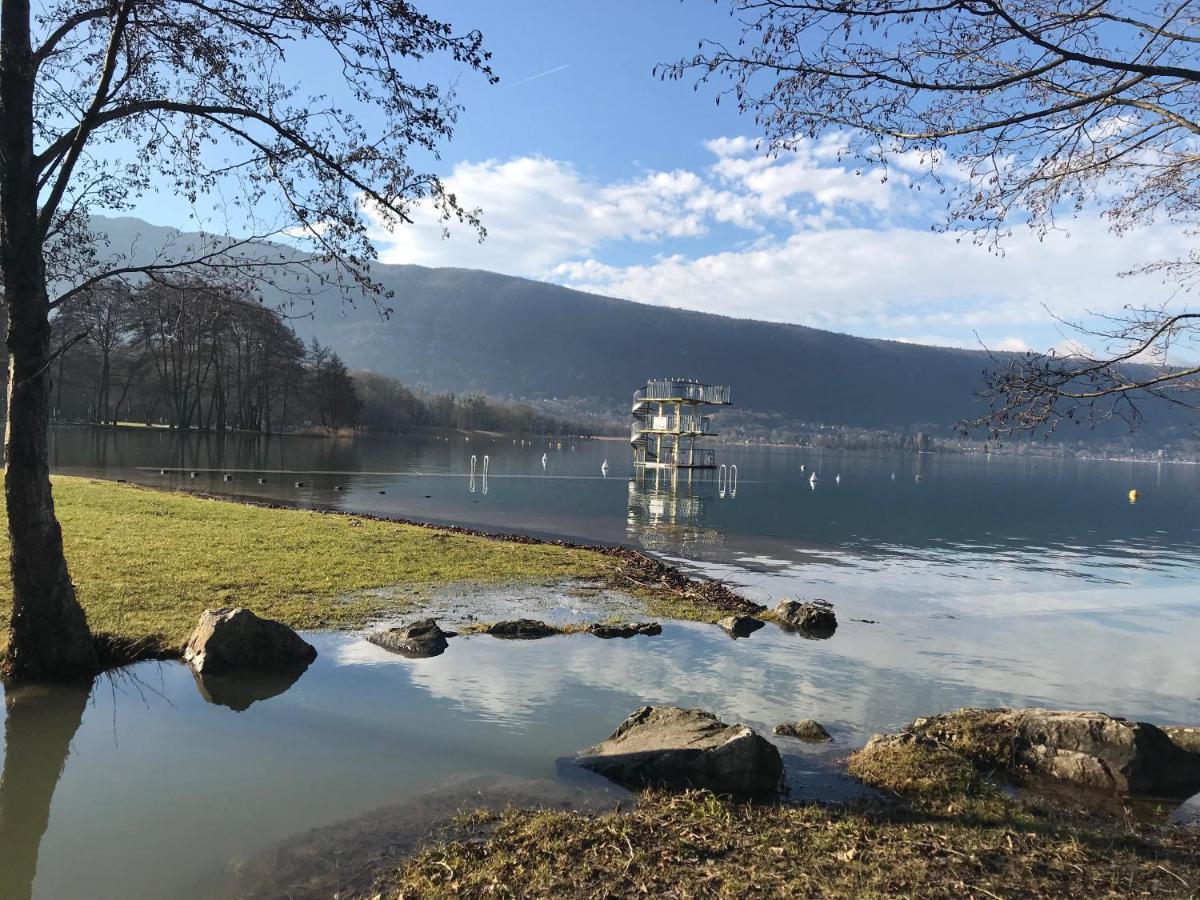 סנט-ז'וריו La Maison Du Port, Une Exclusivite Lla Selections By Location Lac Annecy מראה חיצוני תמונה
