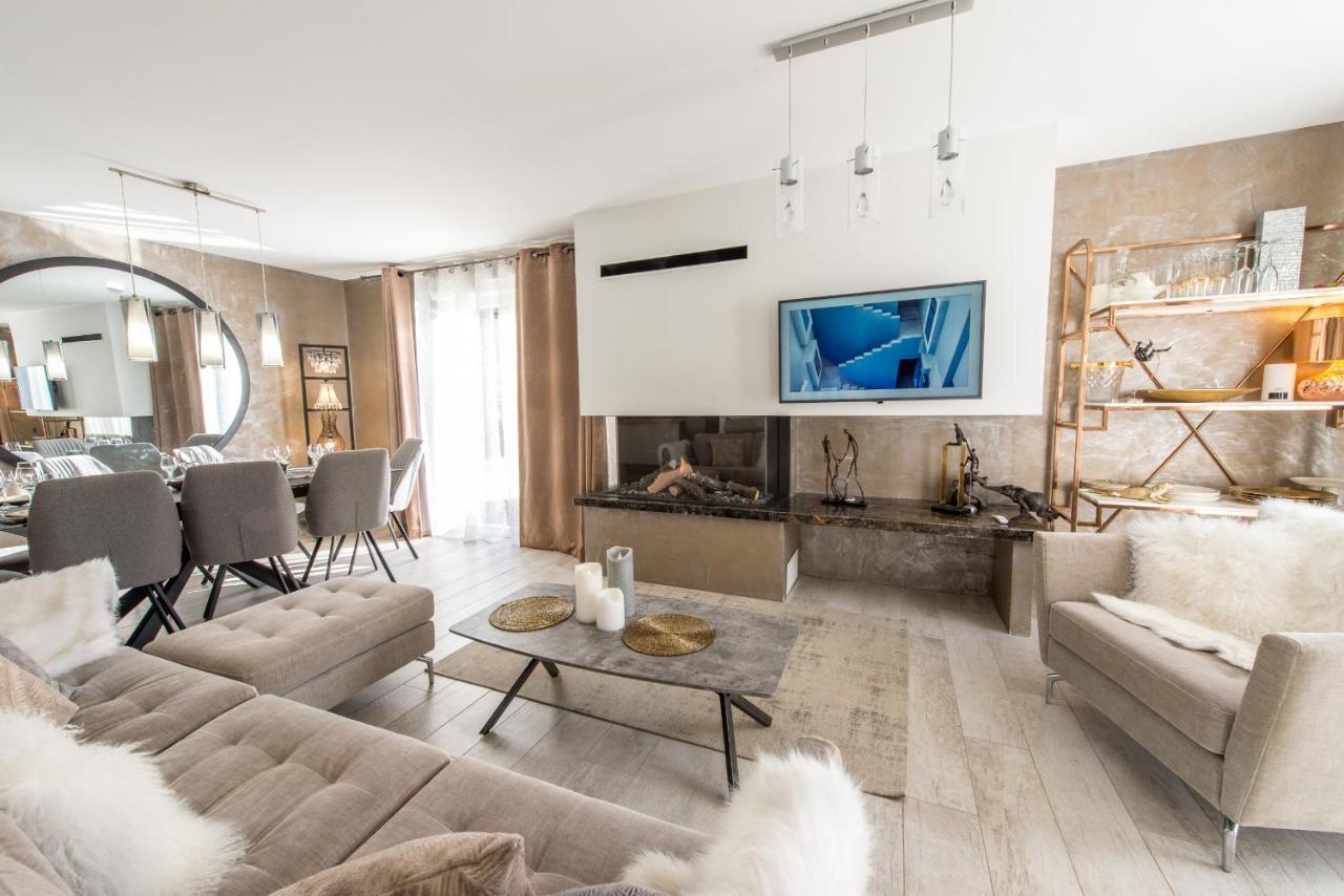 סנט-ז'וריו La Maison Du Port, Une Exclusivite Lla Selections By Location Lac Annecy מראה חיצוני תמונה