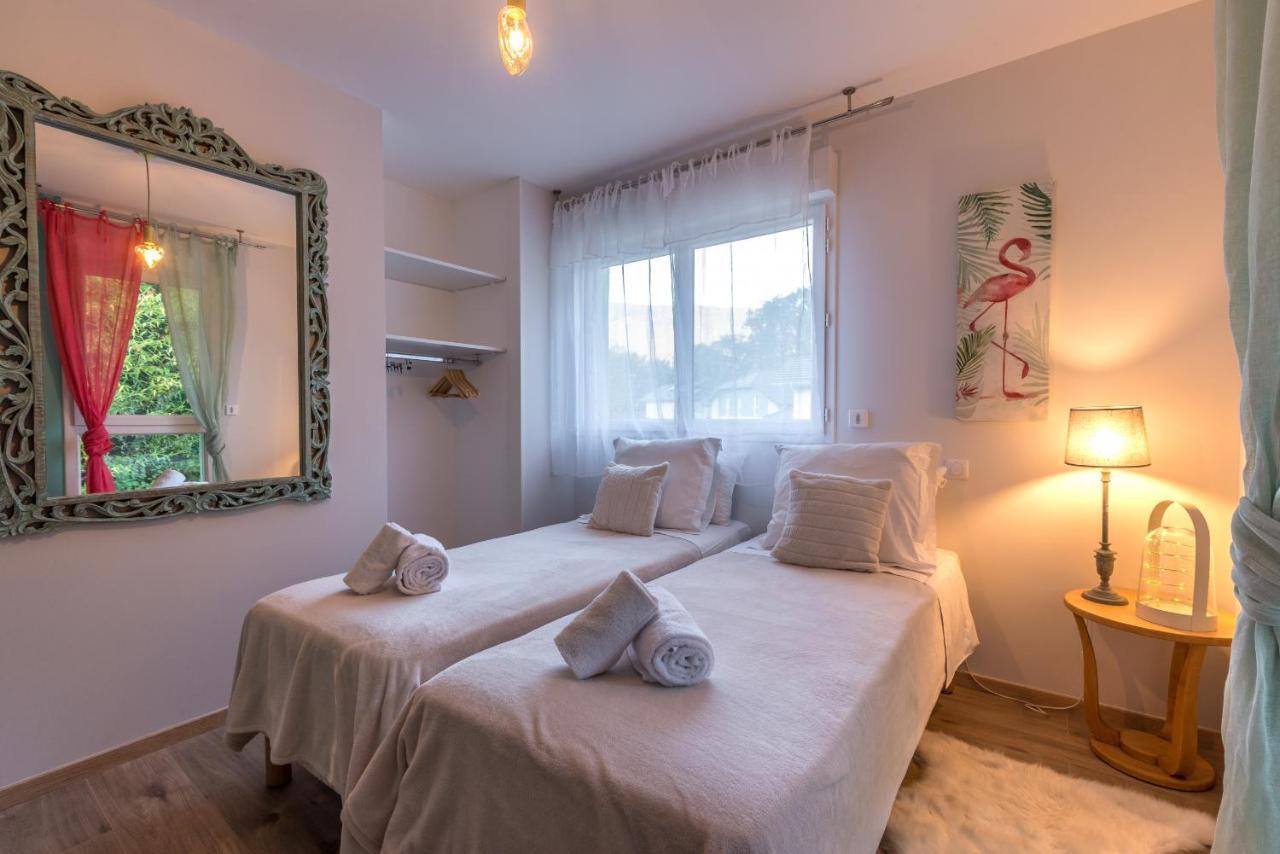 סנט-ז'וריו La Maison Du Port, Une Exclusivite Lla Selections By Location Lac Annecy מראה חיצוני תמונה